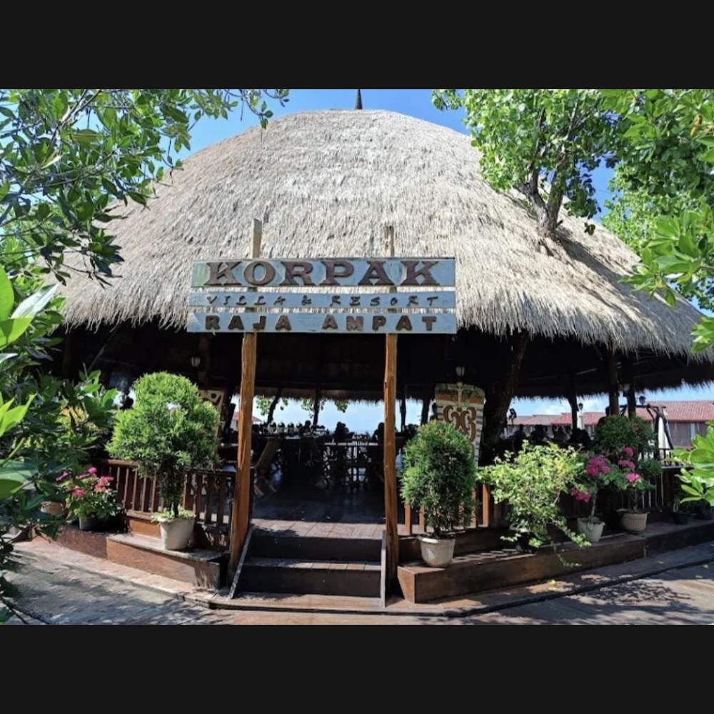 Korpak villa resort raja ampat