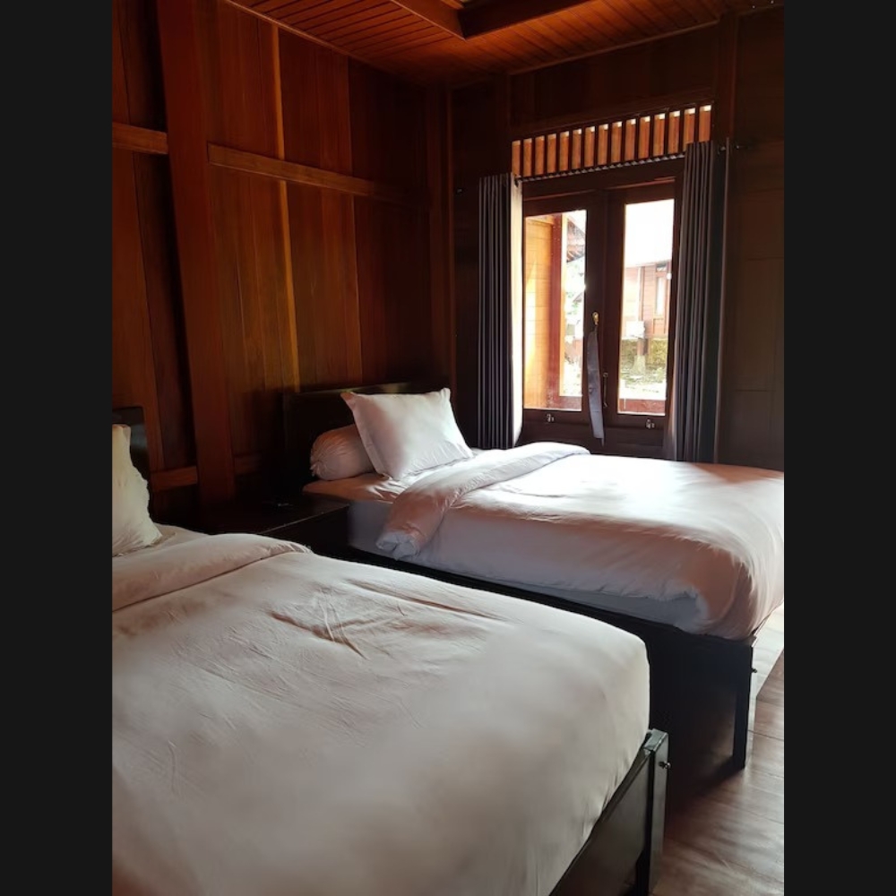 inside Superior room